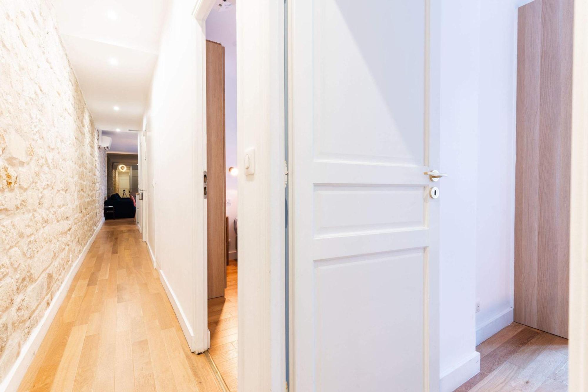 Loft 4 Bedroom Montmartre Pigalle Ac By Lcc Agency باريس المظهر الخارجي الصورة