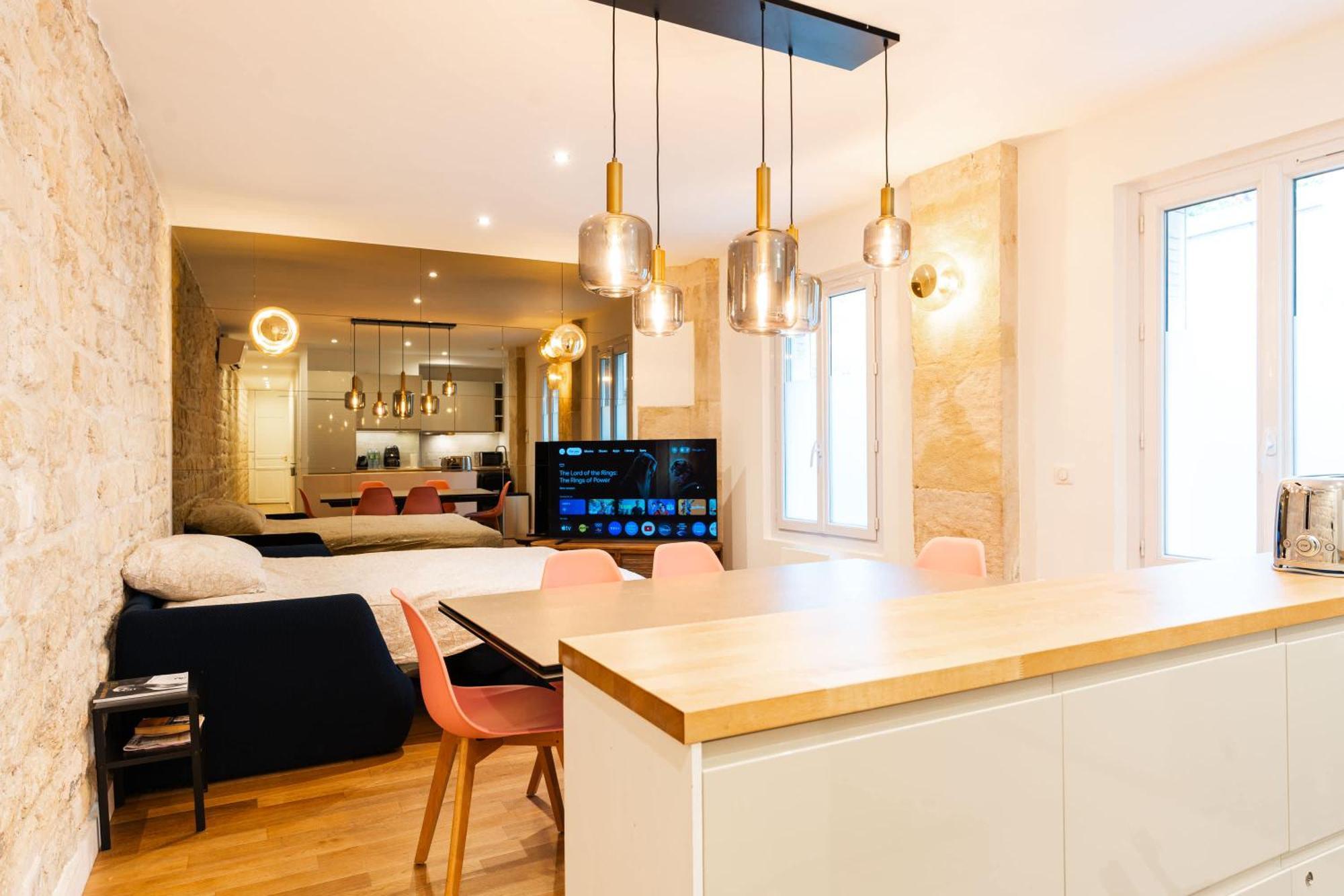 Loft 4 Bedroom Montmartre Pigalle Ac By Lcc Agency باريس المظهر الخارجي الصورة